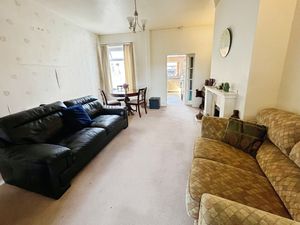 Dining room- click for photo gallery